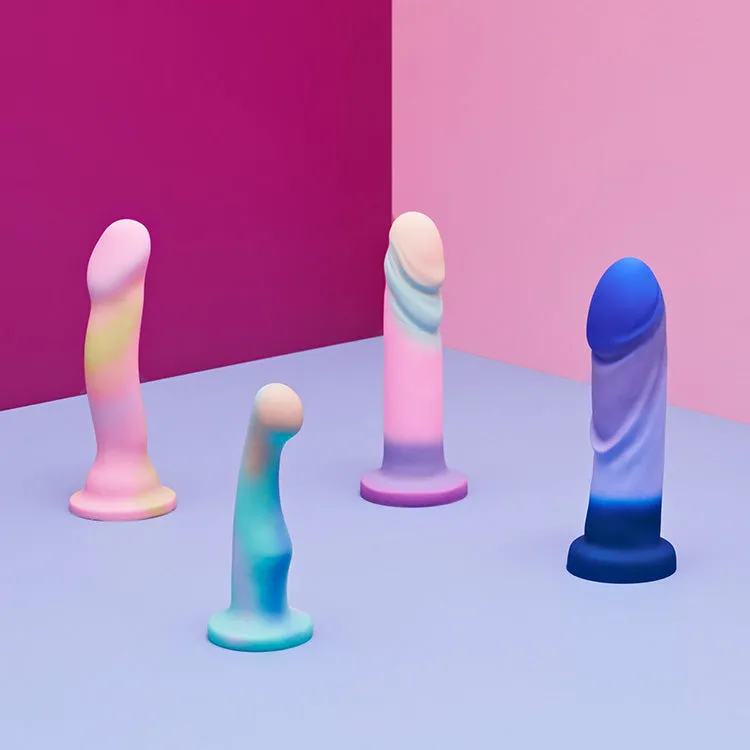 Avant Sun's Out 7.5in Dildo