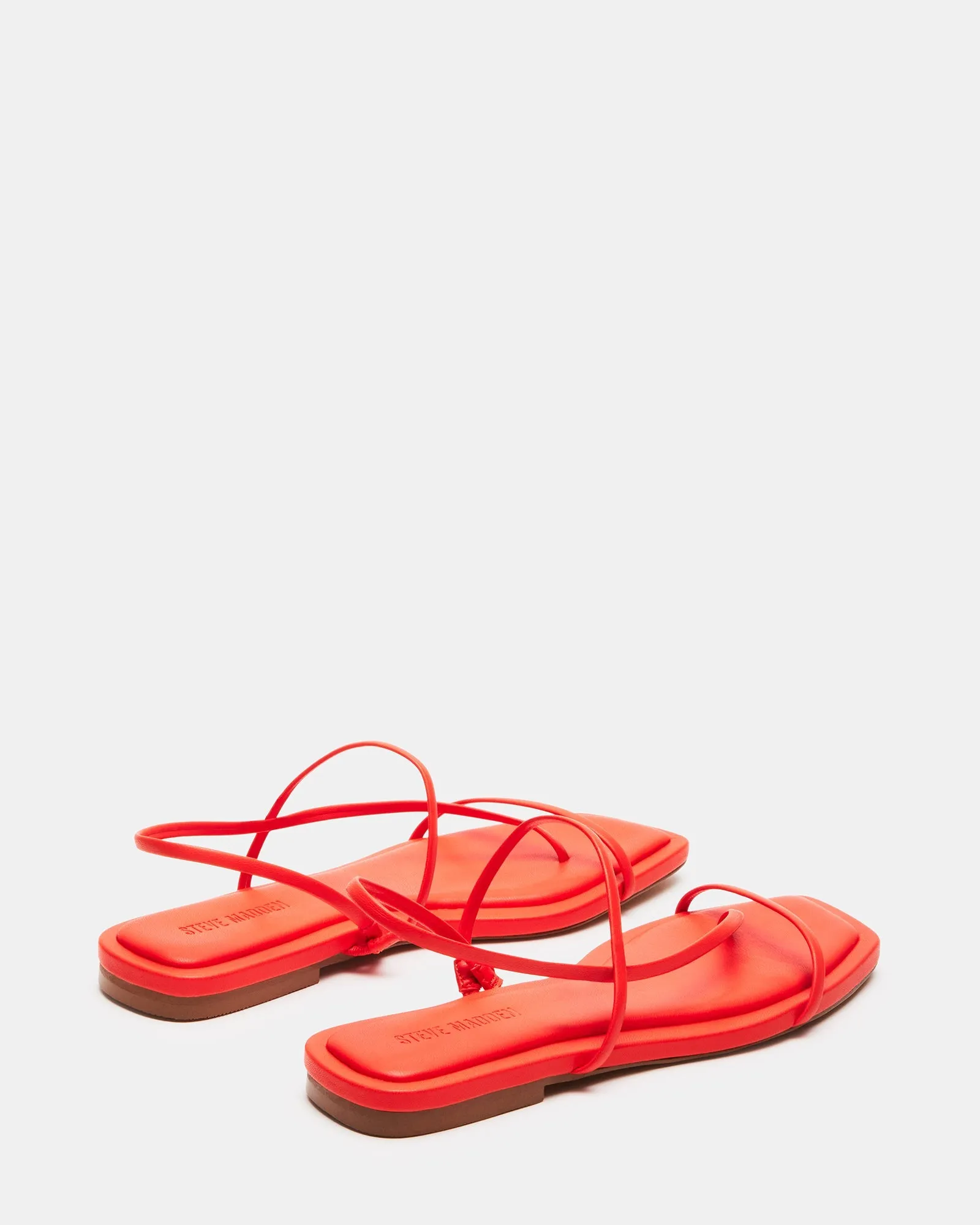 LYNLEY RED - SM REBOOTED