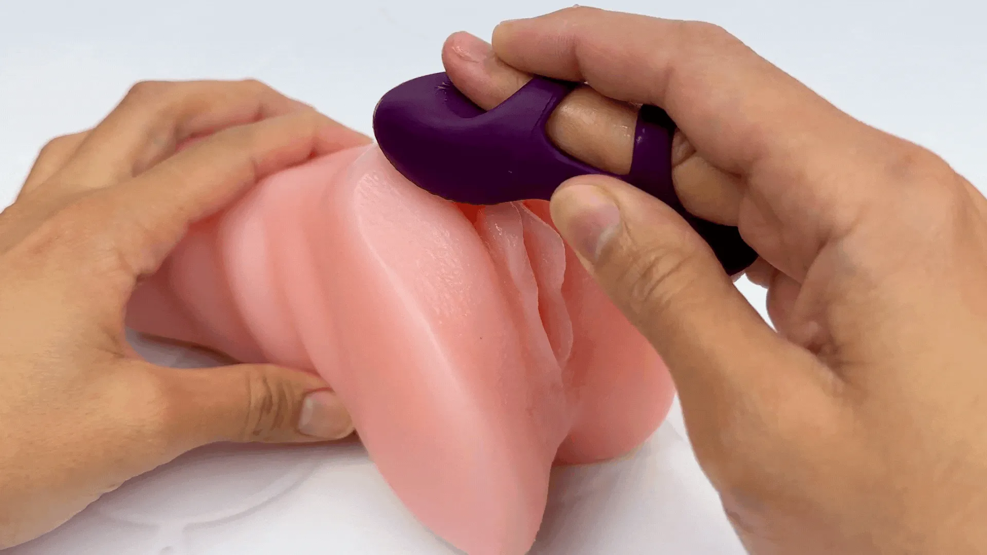 Ultra Discreet & Quiet Rechargeable Finger Vibe